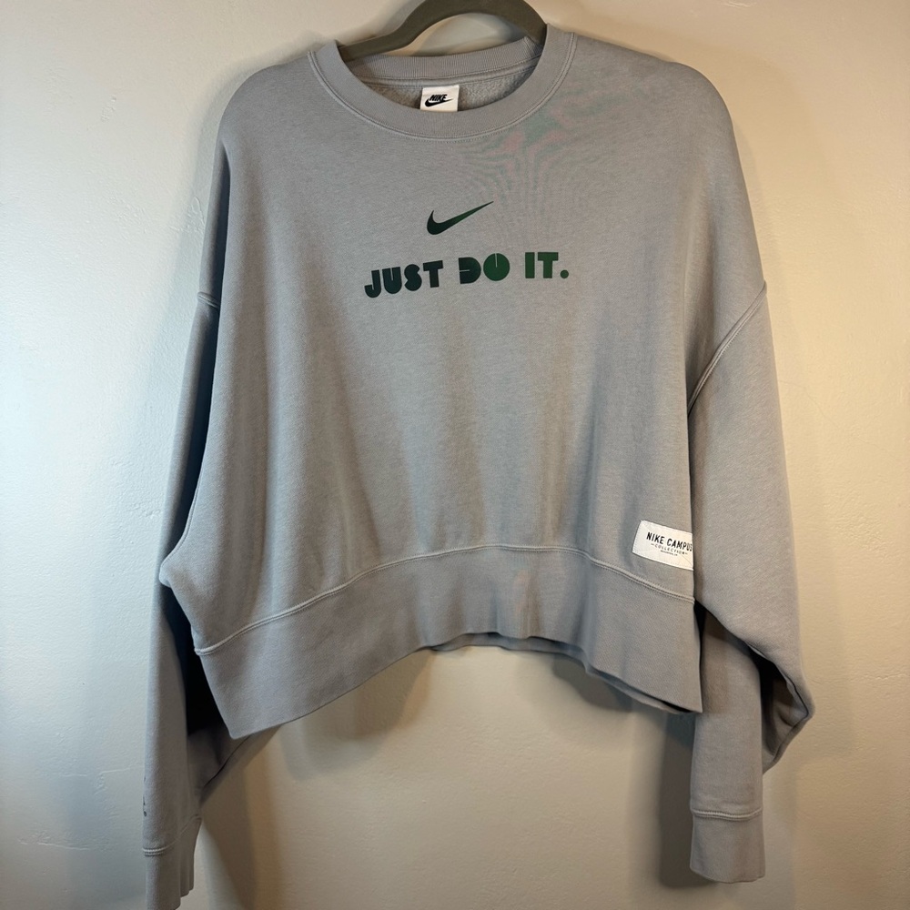 Nike Campus Collection Michigan State Cropped Crewneck Sweatshirt XS